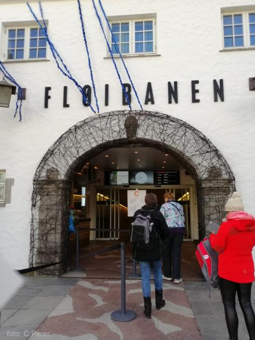 Con la Floibanen in pochi minuti si sale in collina per godere della vista panaoramica su Bergen (foto cperer)
