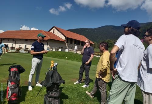 Prima dei fornelli a lezione di Golf  - www.giornalesentire.it