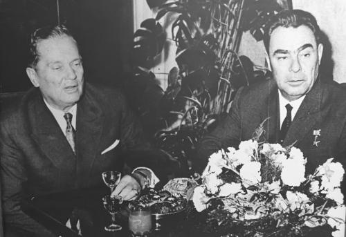 Tito con Breznev allora capo del PCUS e della URSS
