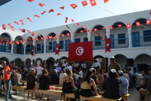 Balli, canti, giochi nella più antica sinagoga della Tunisia e dell'Africa