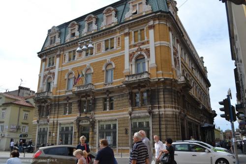 Palazzo Modello dove hanno sede le istituzioni culturali italiane - foto C.Perer