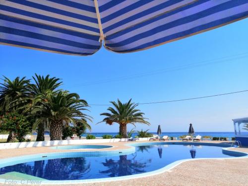 Il Mediterranean Hotel ottima base per partire alla scoperta dell'isola - foto C.Perer
